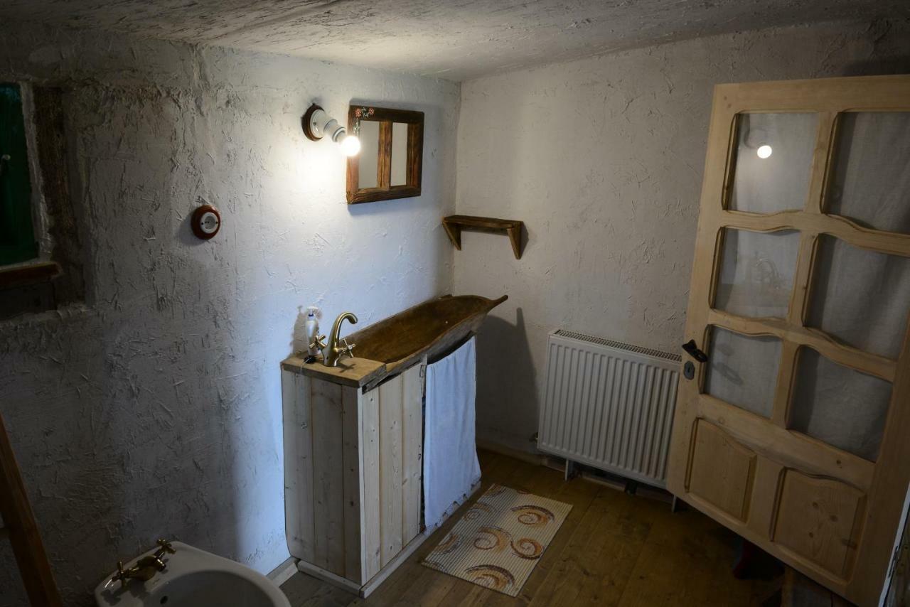 Casa Glod Pensionat Glod  Eksteriør billede